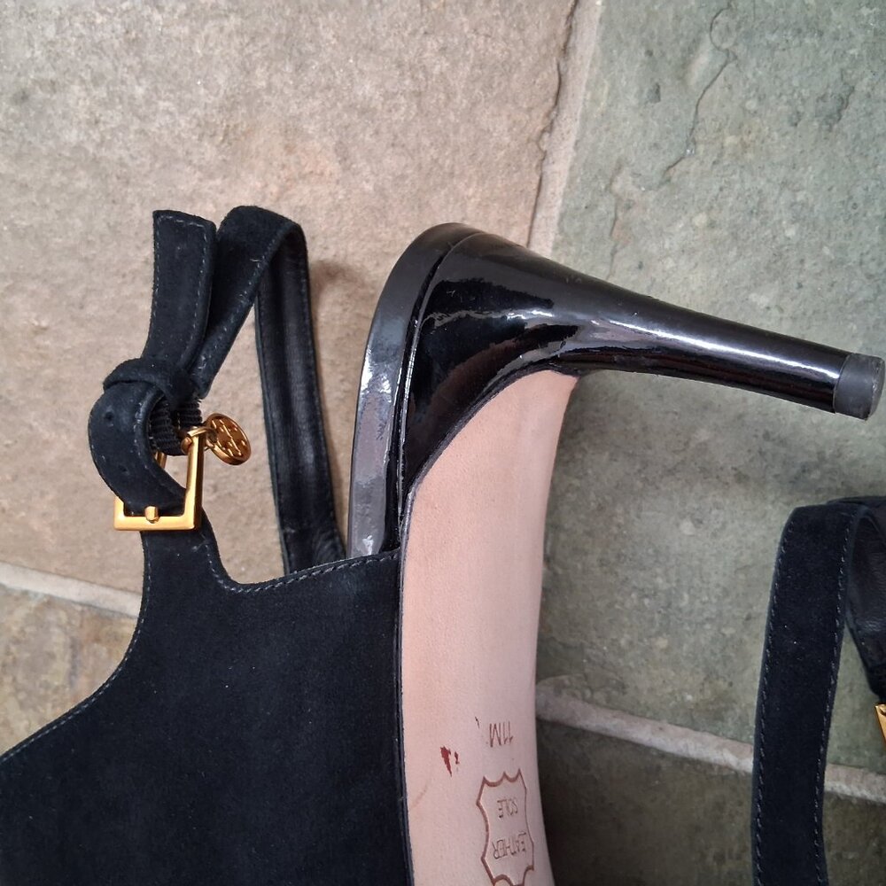 Tory Burch Black Patent Leather  Pump Heels - Picture 7 of 9